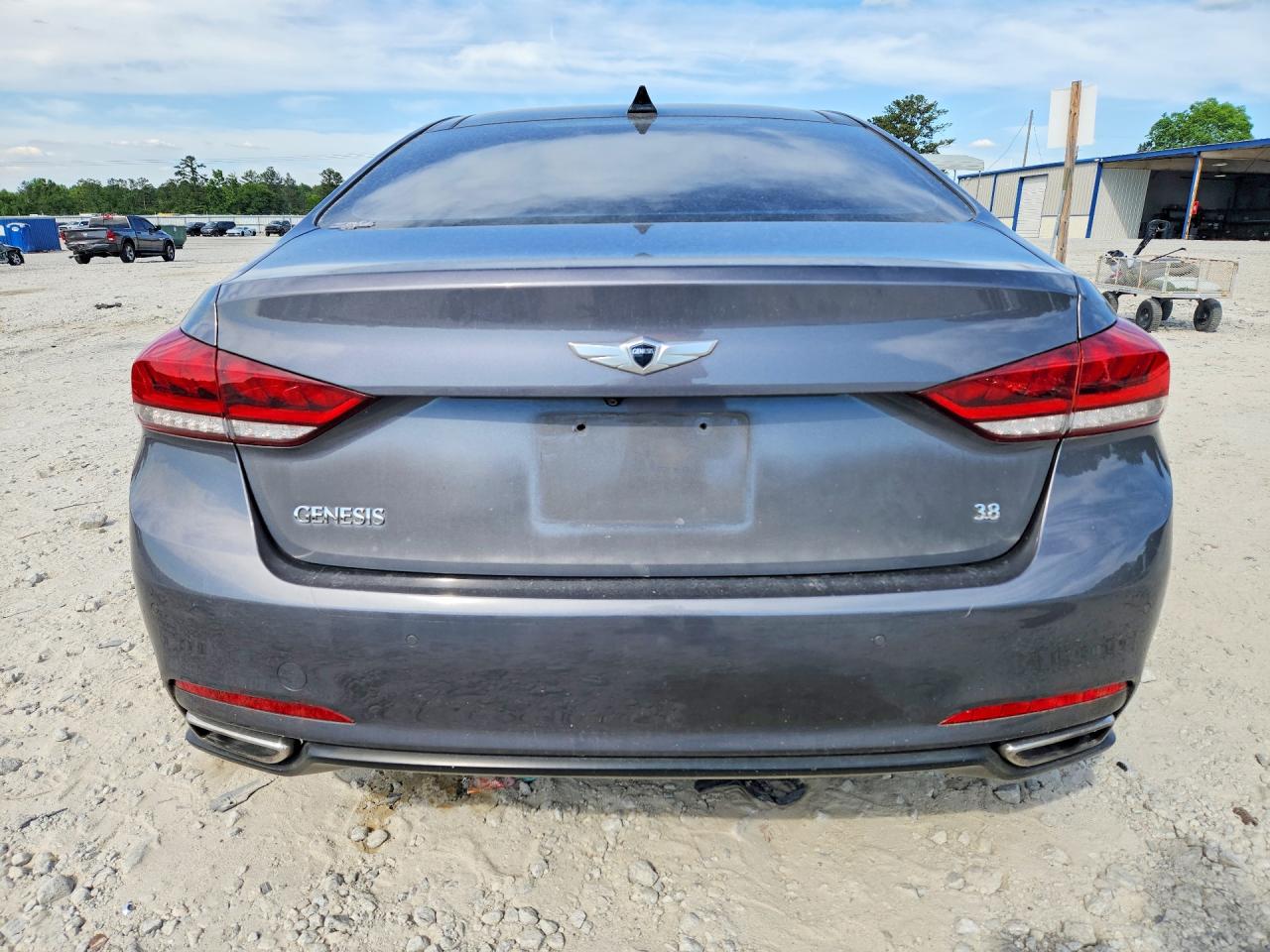 Hyundai Genesis 3.8l