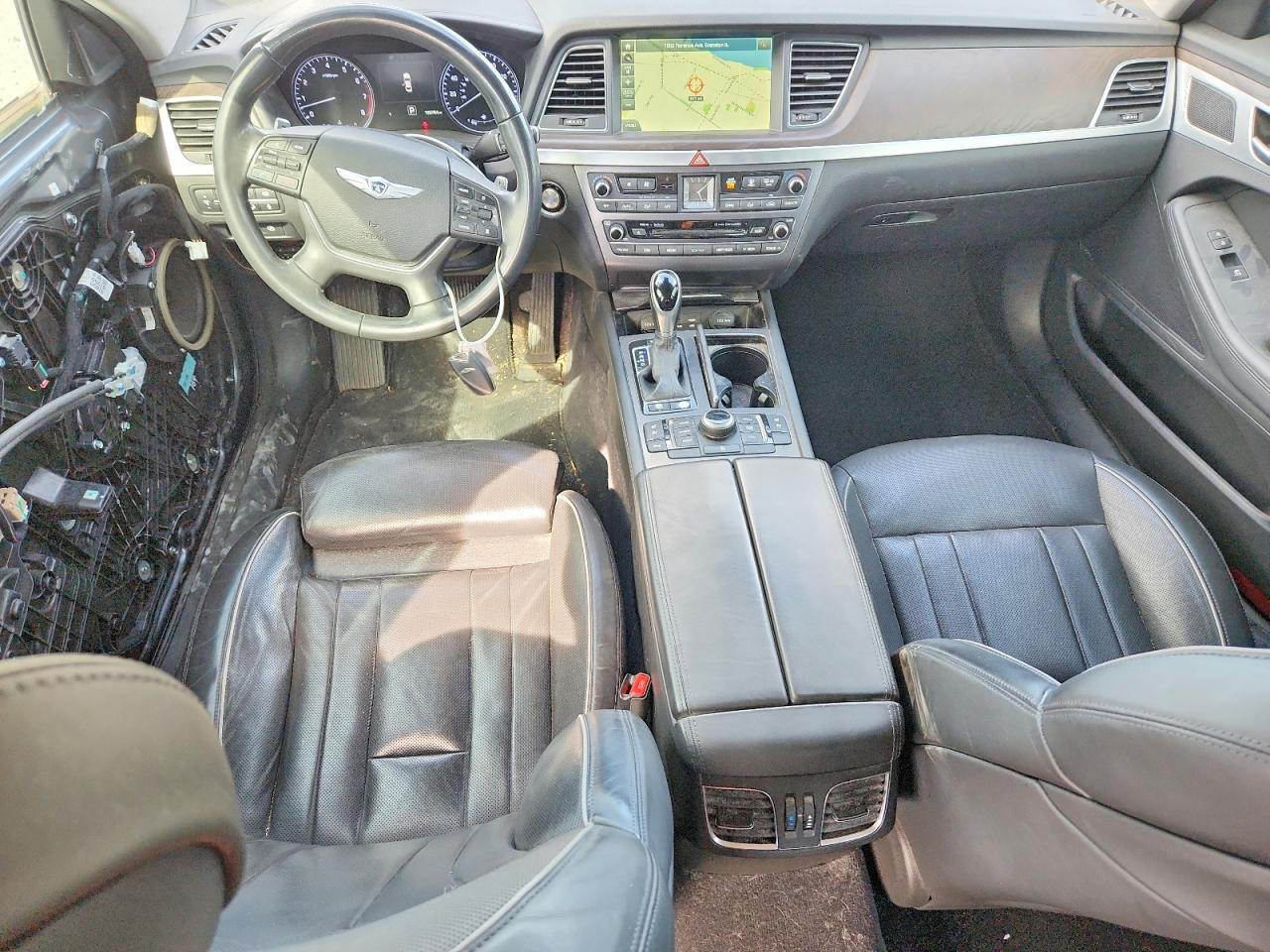 Hyundai Genesis 3.8l