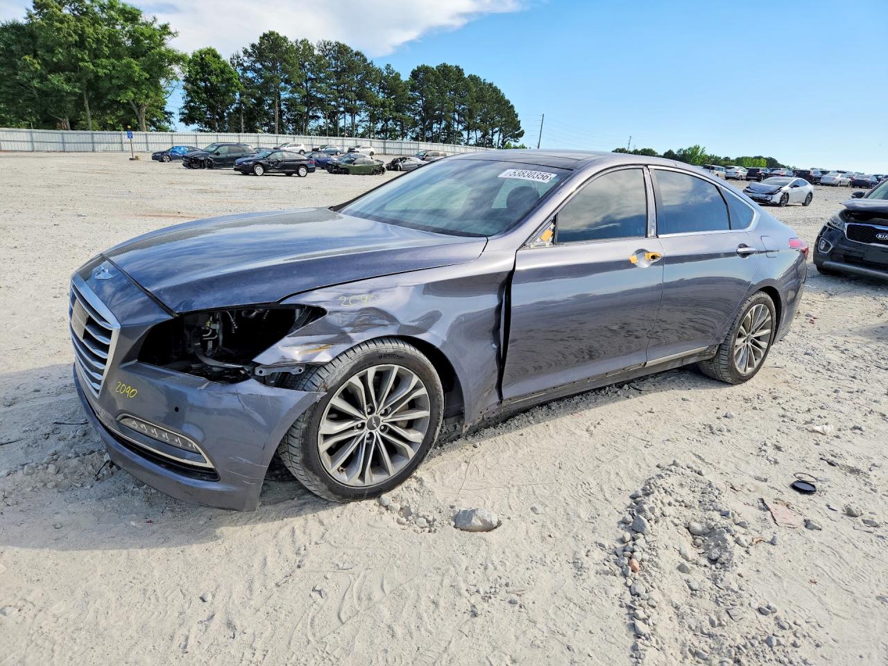 Salvage Hyundai Genesis Image