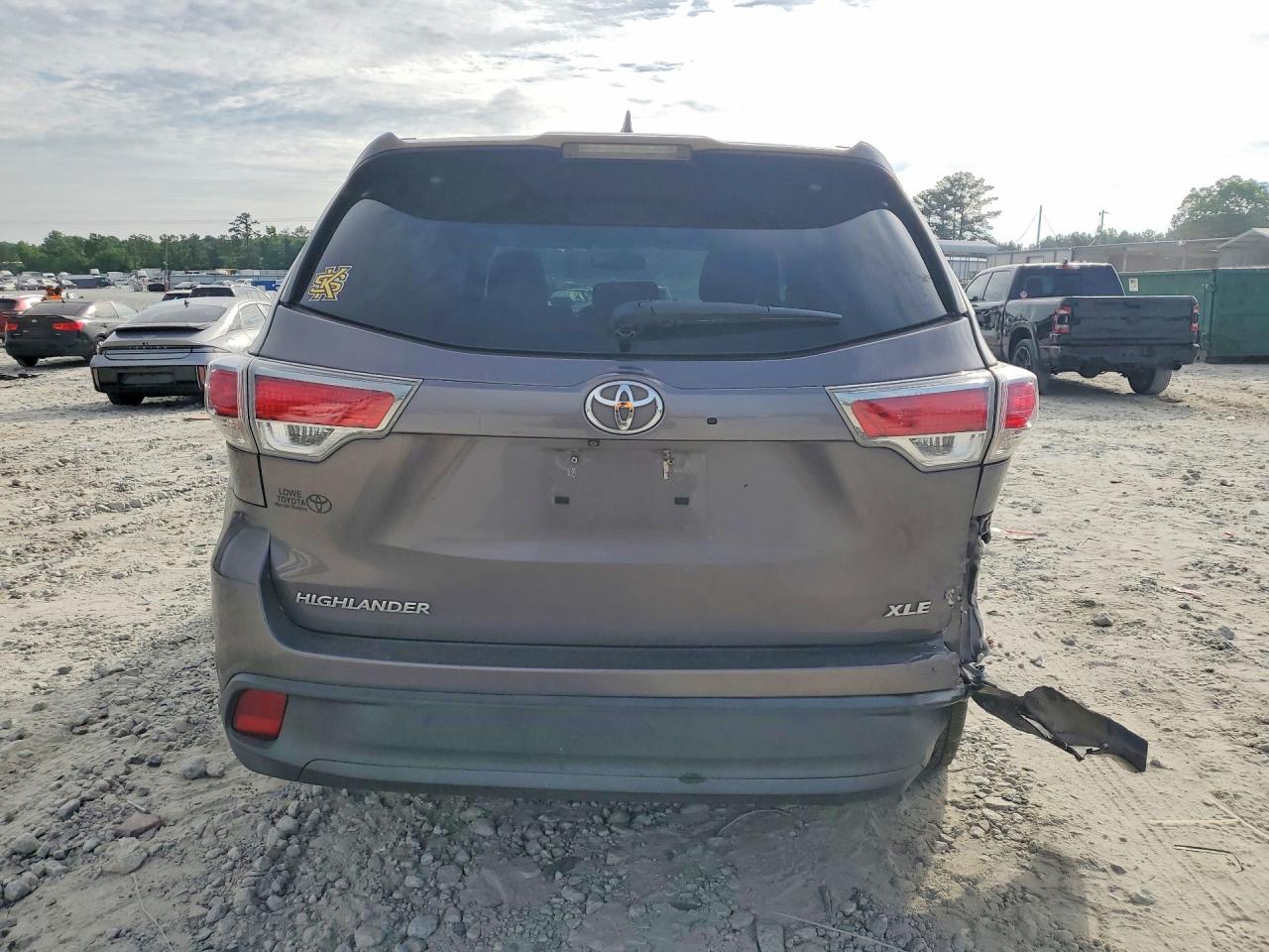 Toyota Highlander Xle