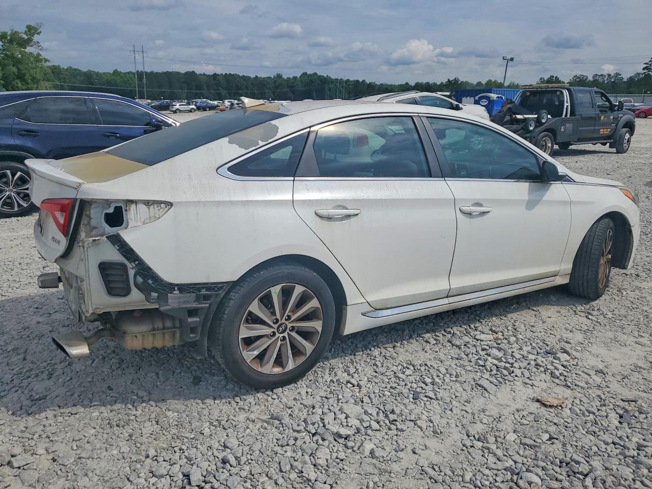 Hyundai SONATA Sport