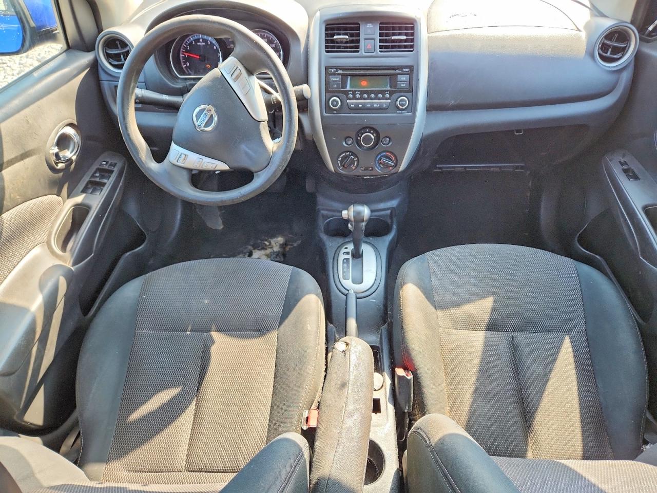 Nissan Versa 1.6 Sv