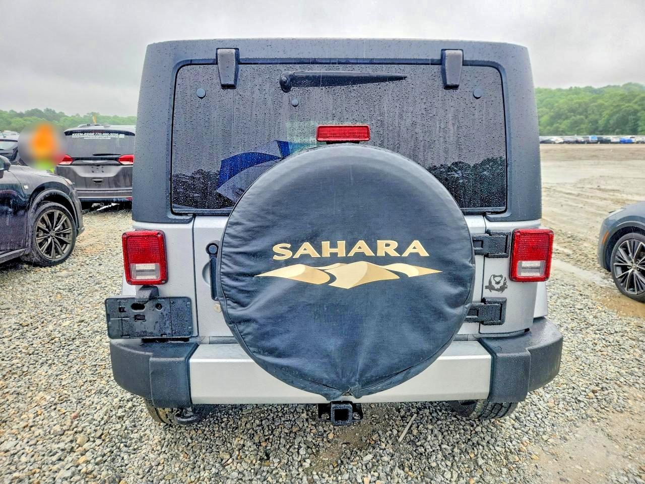 Jeep Wrangler Sahara