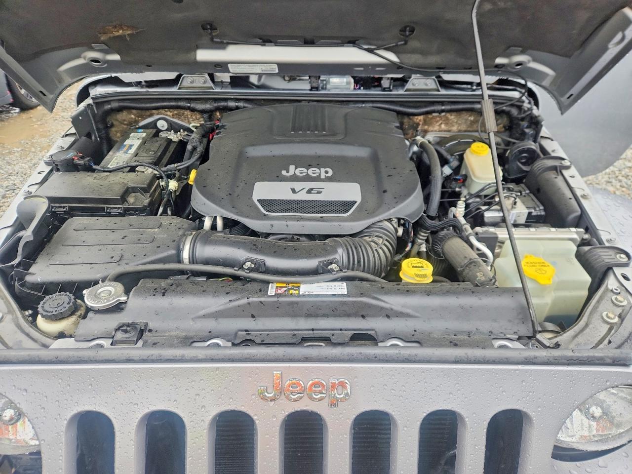 Jeep Wrangler Sahara