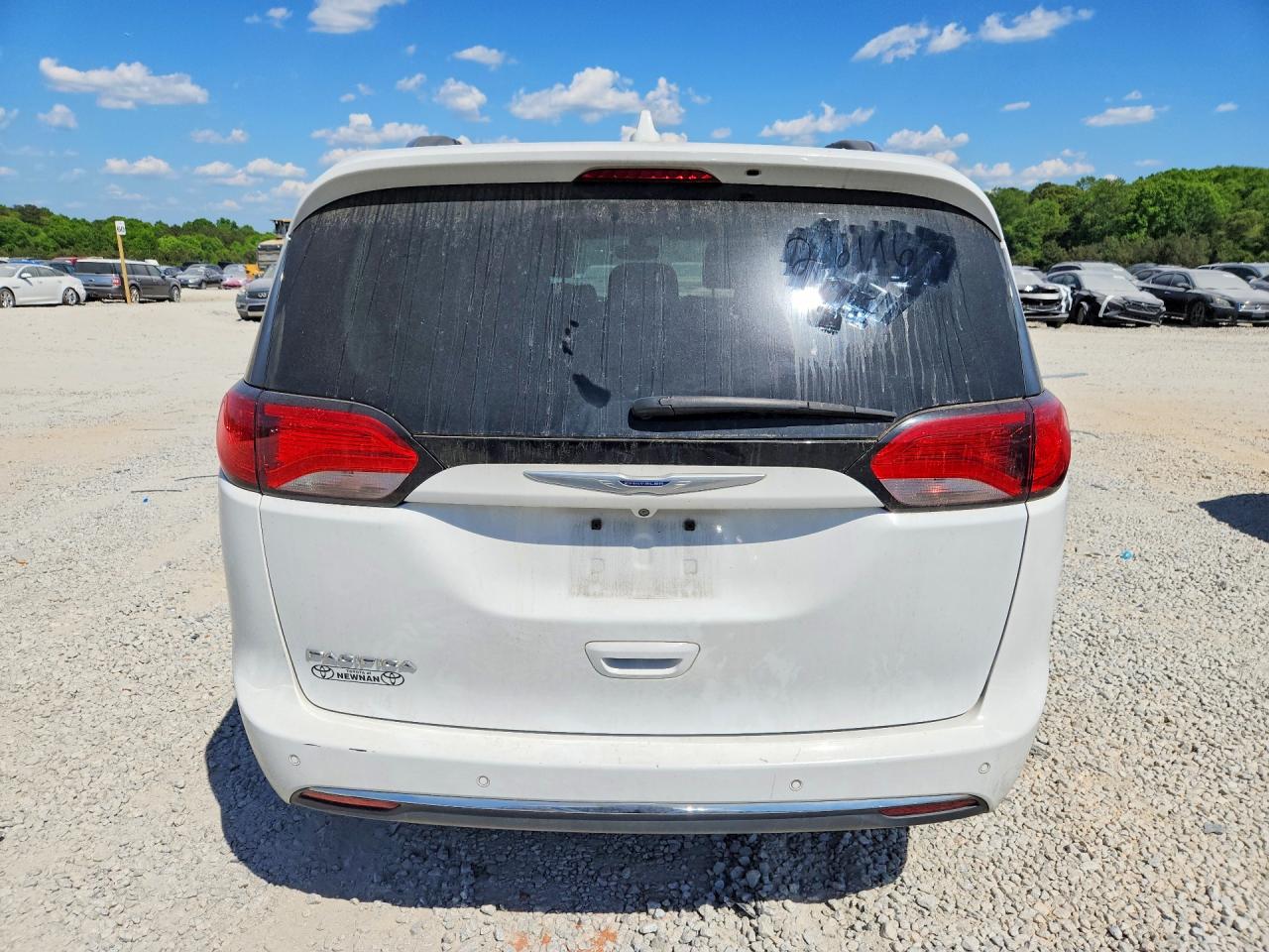 Chrysler Pacifica Touring L
