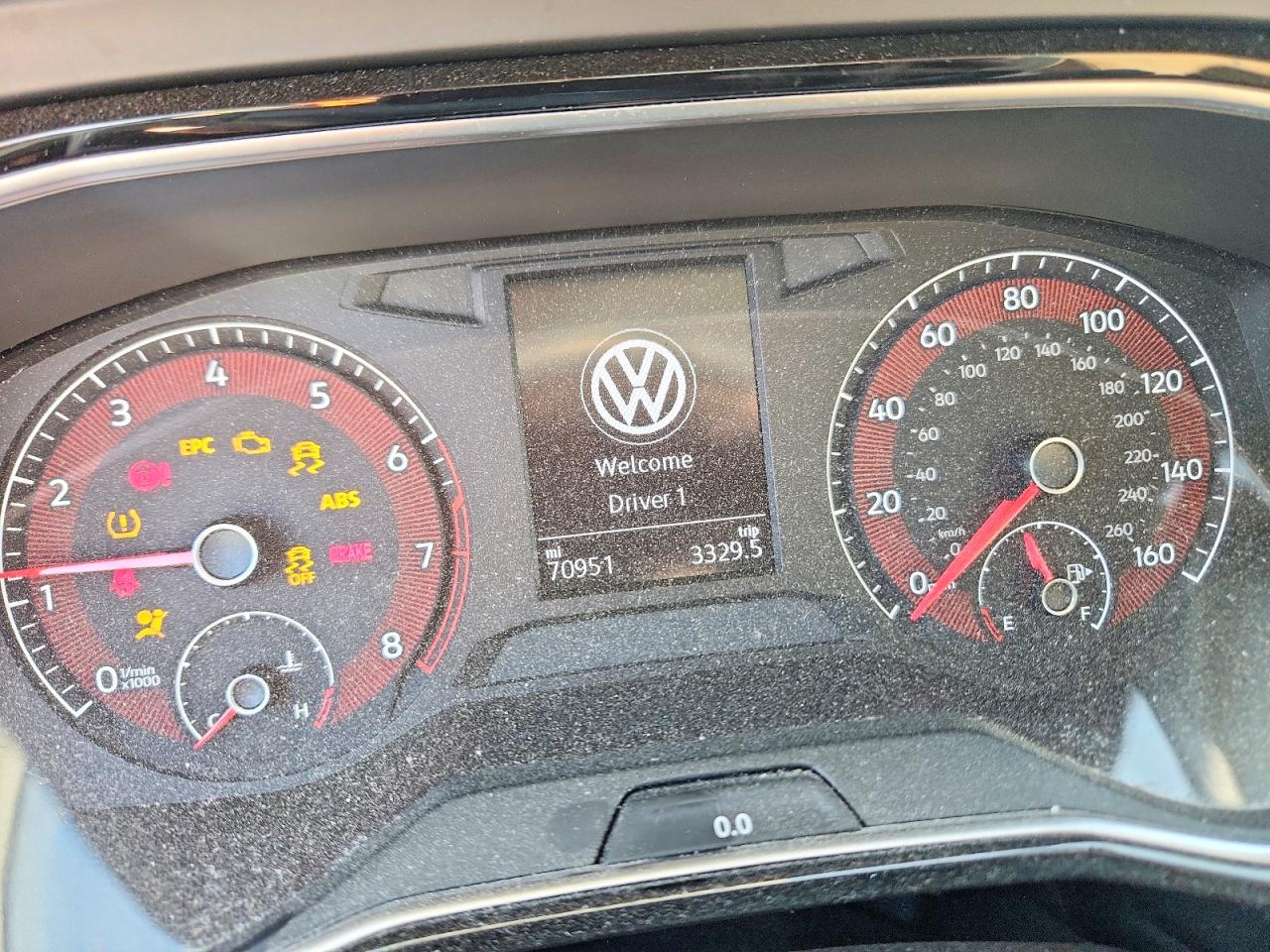 Volkswagen Jetta S