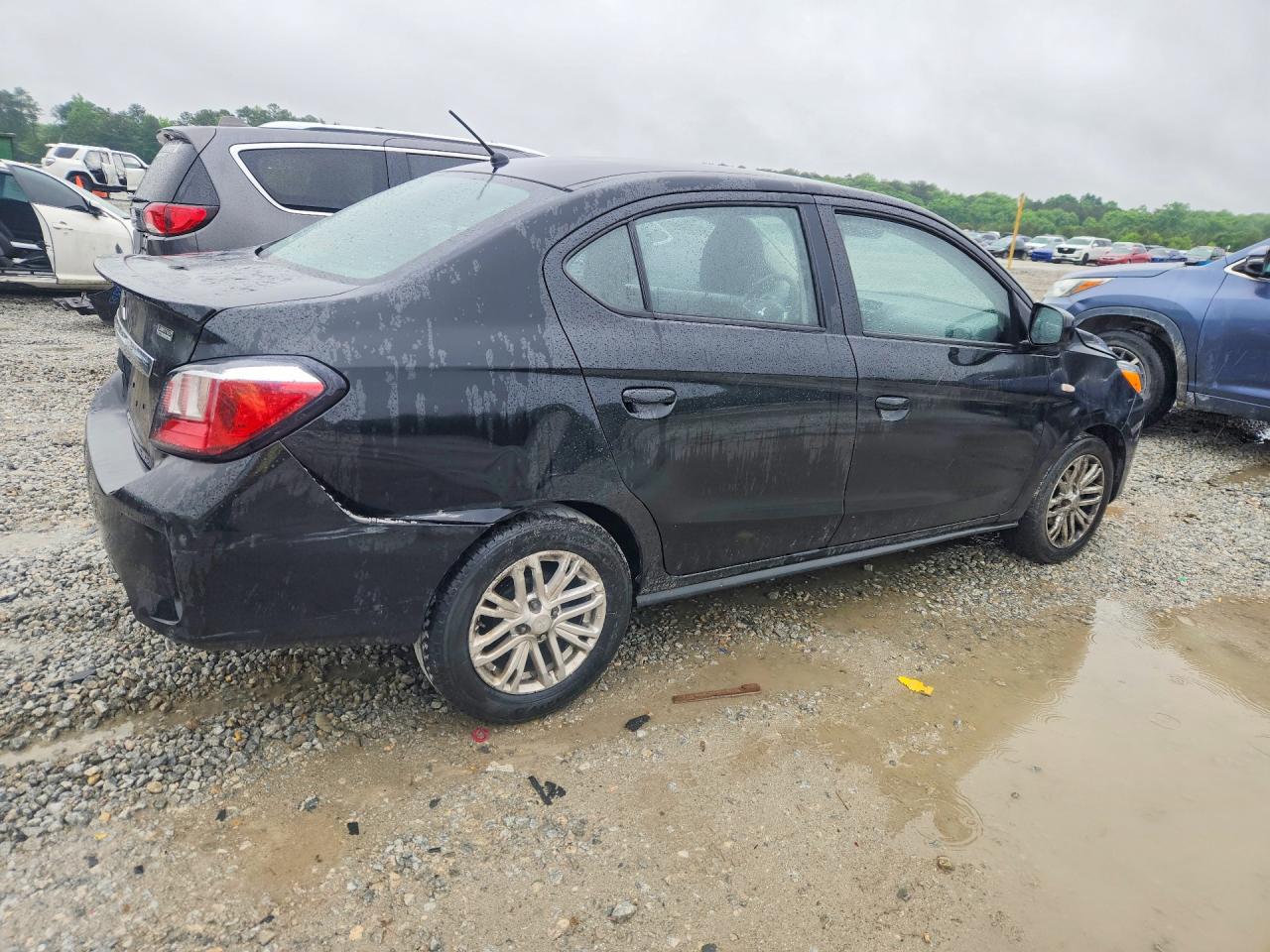 Mitsubishi Mirage G4 Es