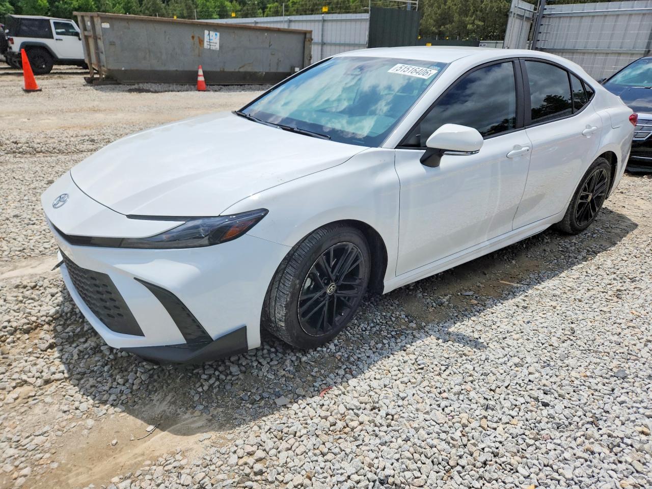 Salvage Toyota Camry Image