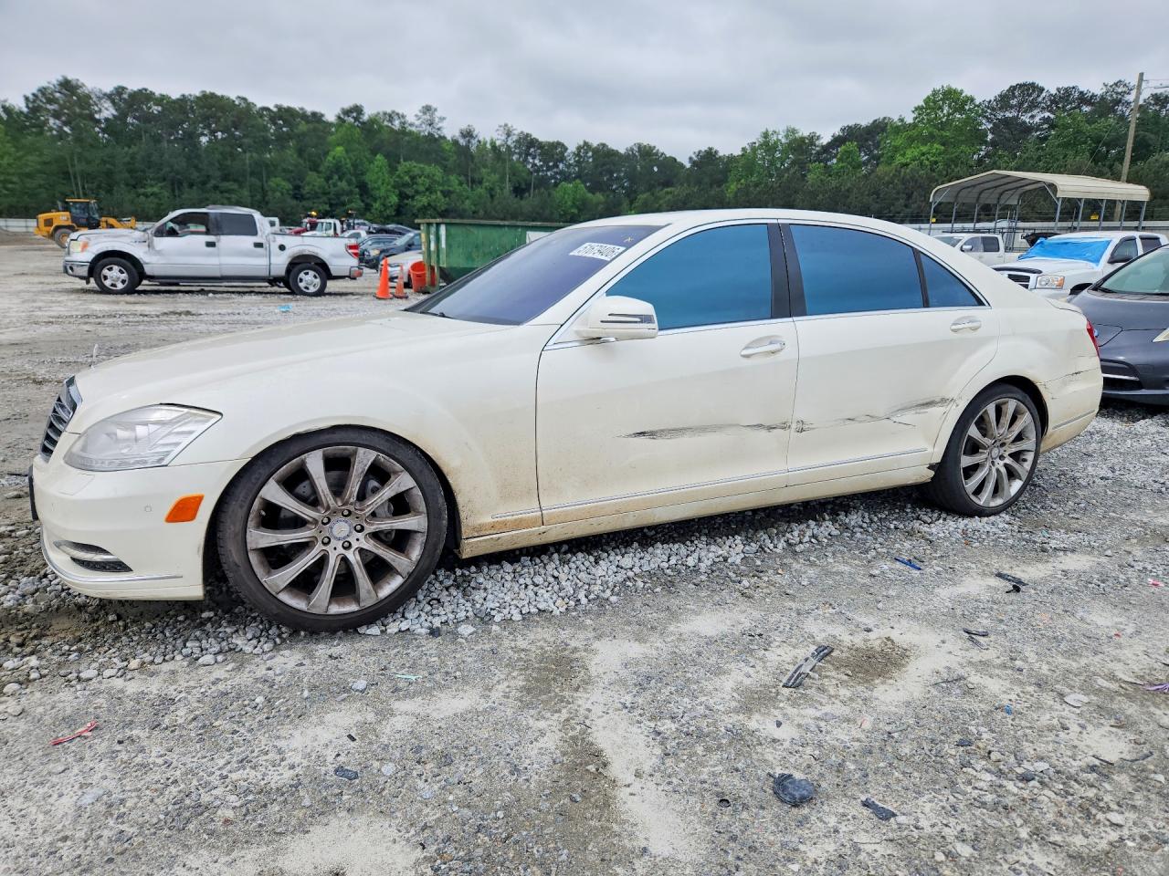 Salvage Mercedes-Benz S-Class Image