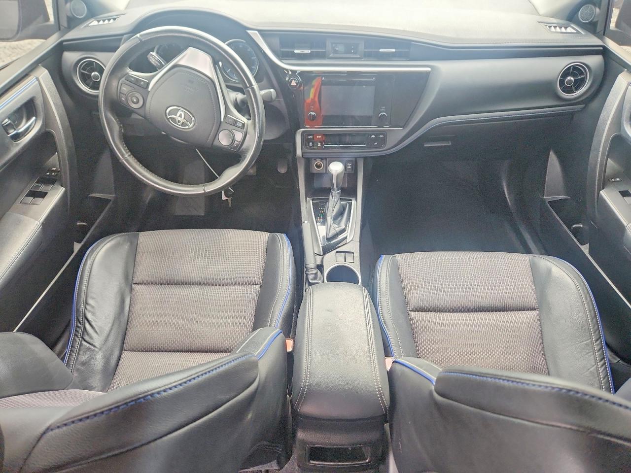 Toyota Corolla Se