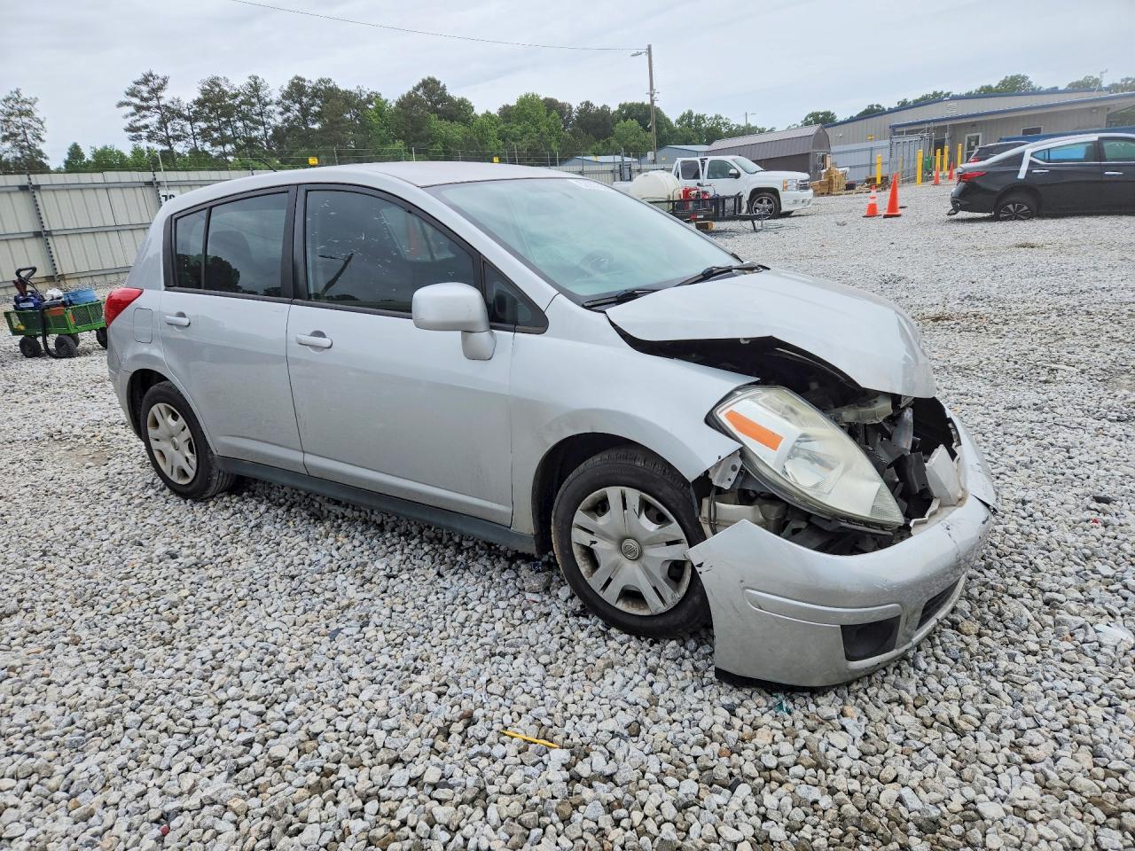 Nissan Versa 1.8 S