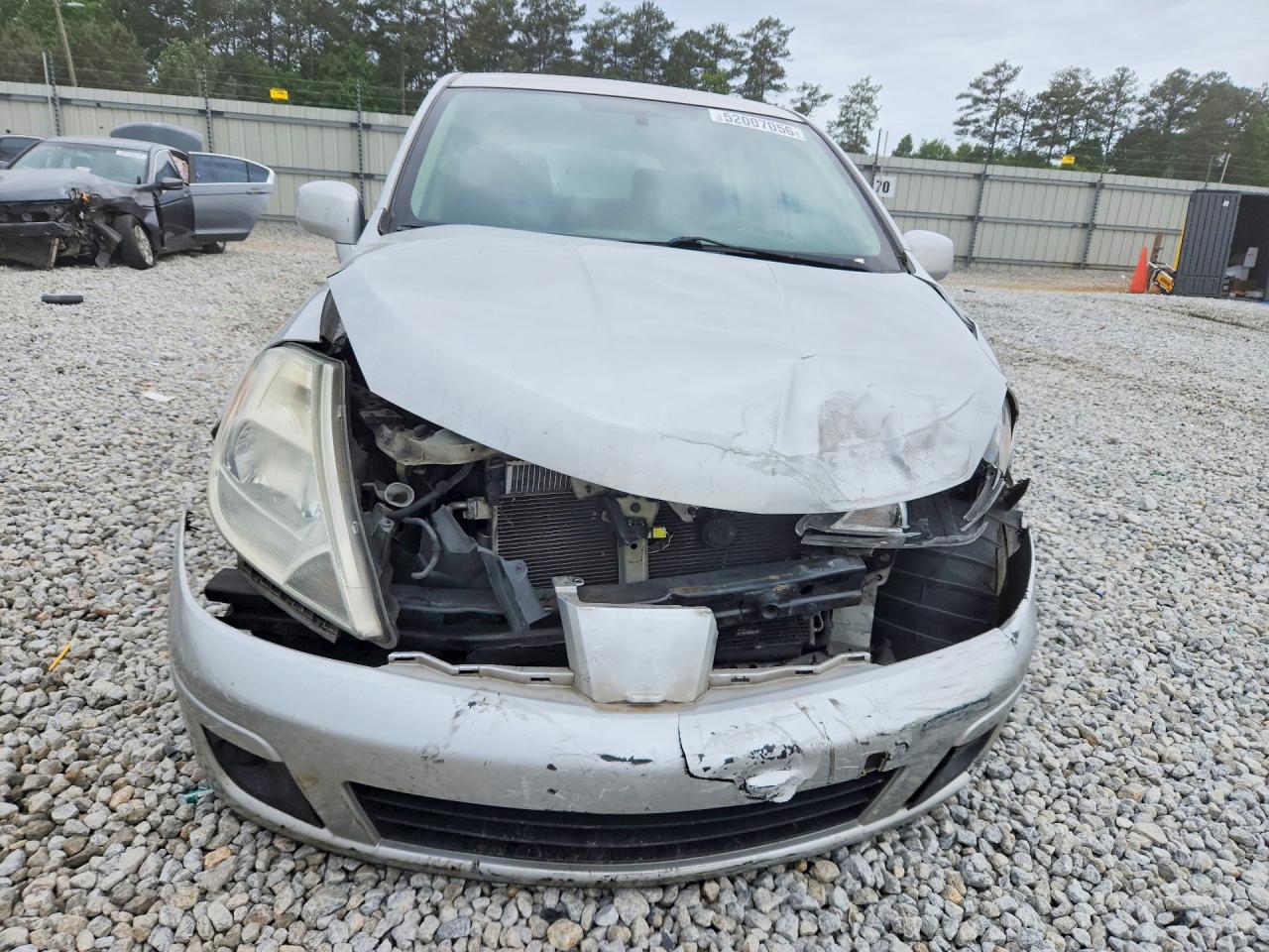 Nissan Versa 1.8 S