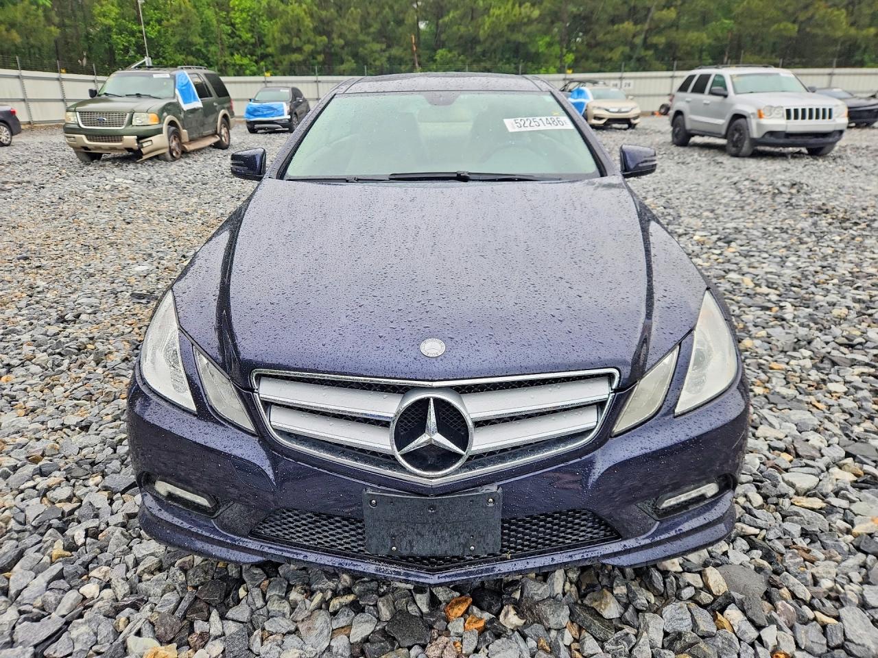 Mercedes-Benz E-Class 550