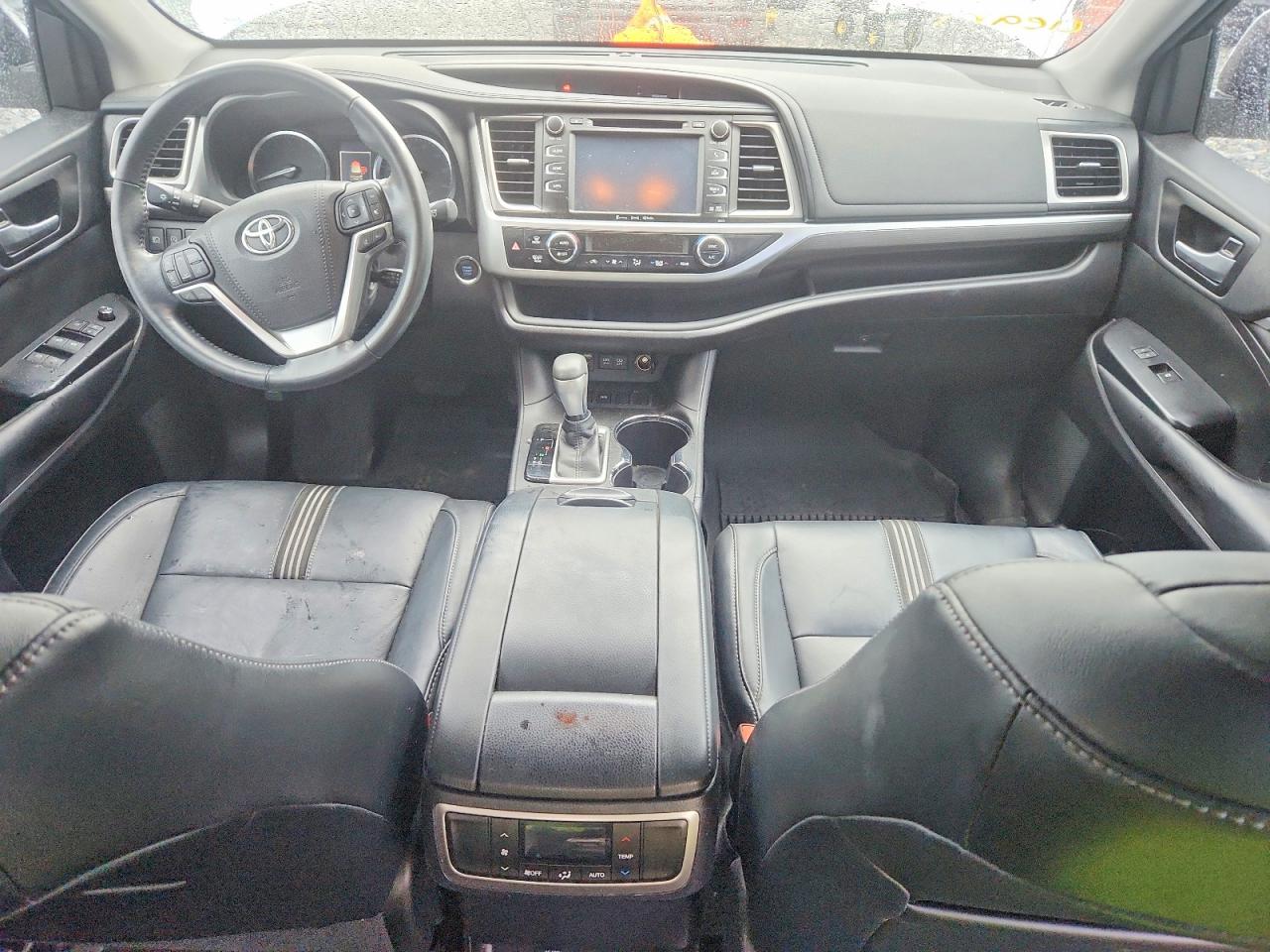 Toyota Highlander Se