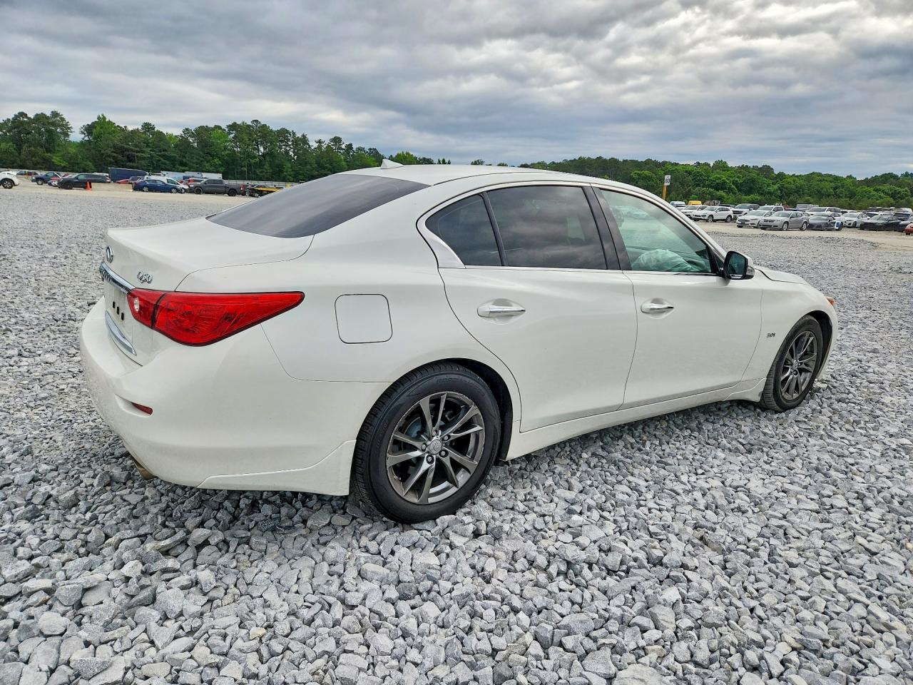 INFINITI Q50 3.0t Signature Edition