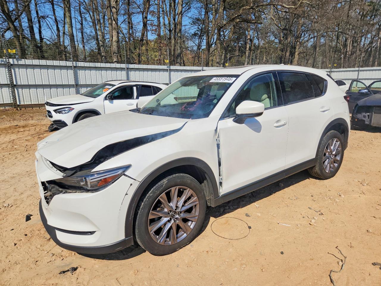 Salvage Mazda Cx Image