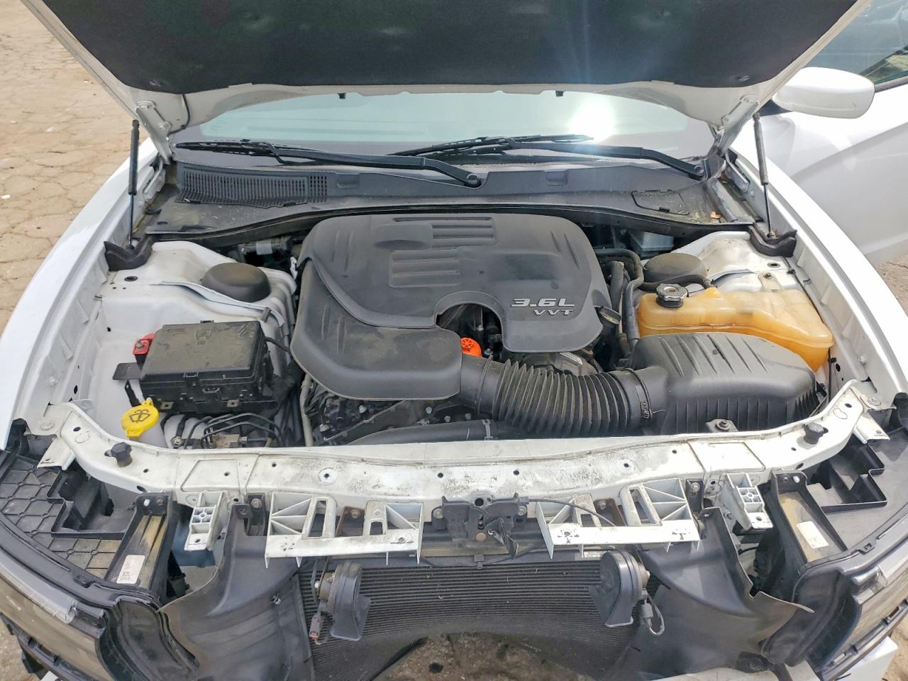 Dodge Charger Se