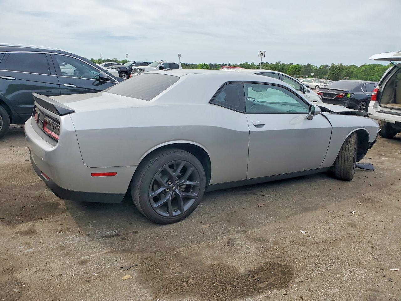 Dodge Challenger Sxt