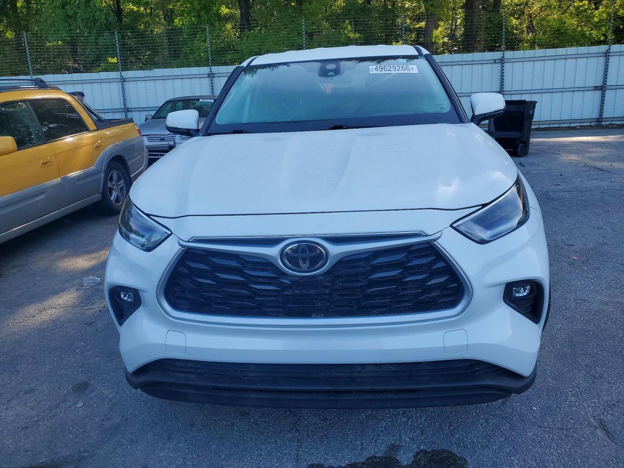 Toyota Highlander Le
