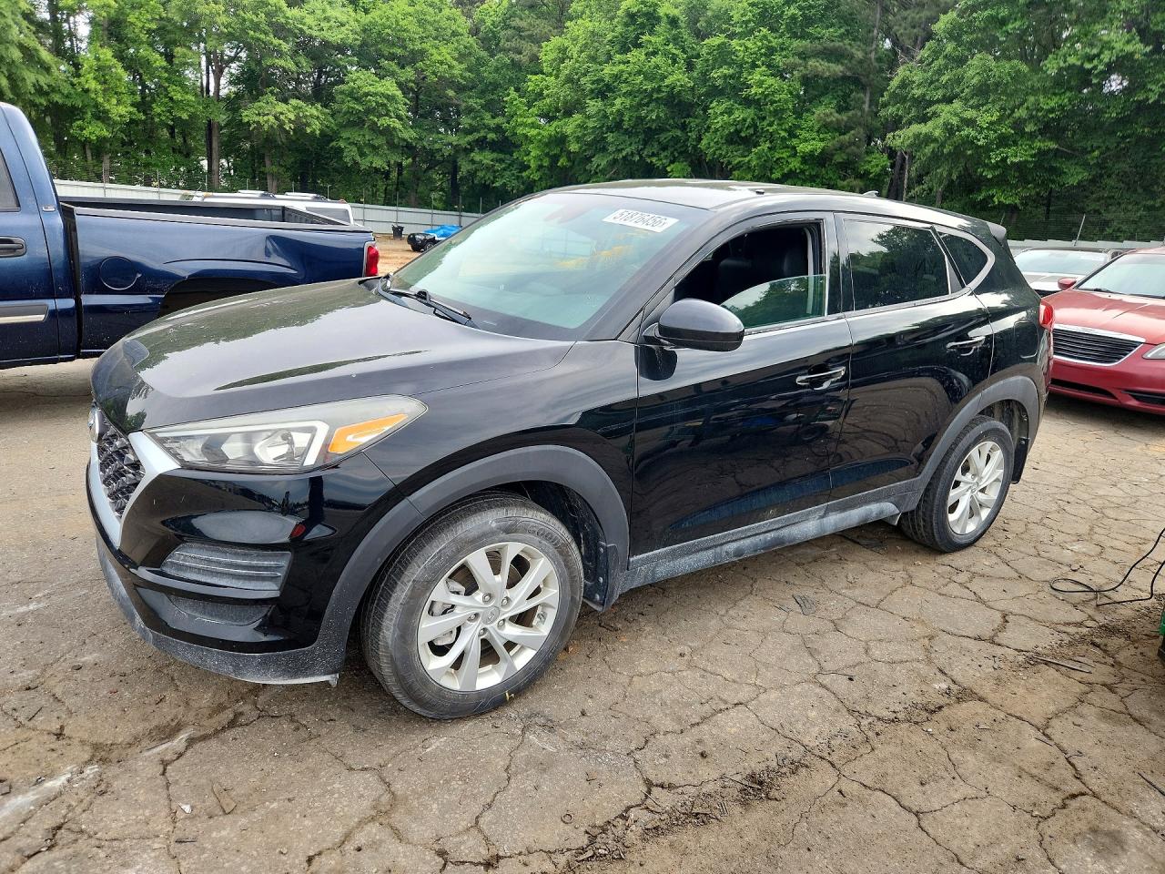 Salvage Hyundai TUCSON Image