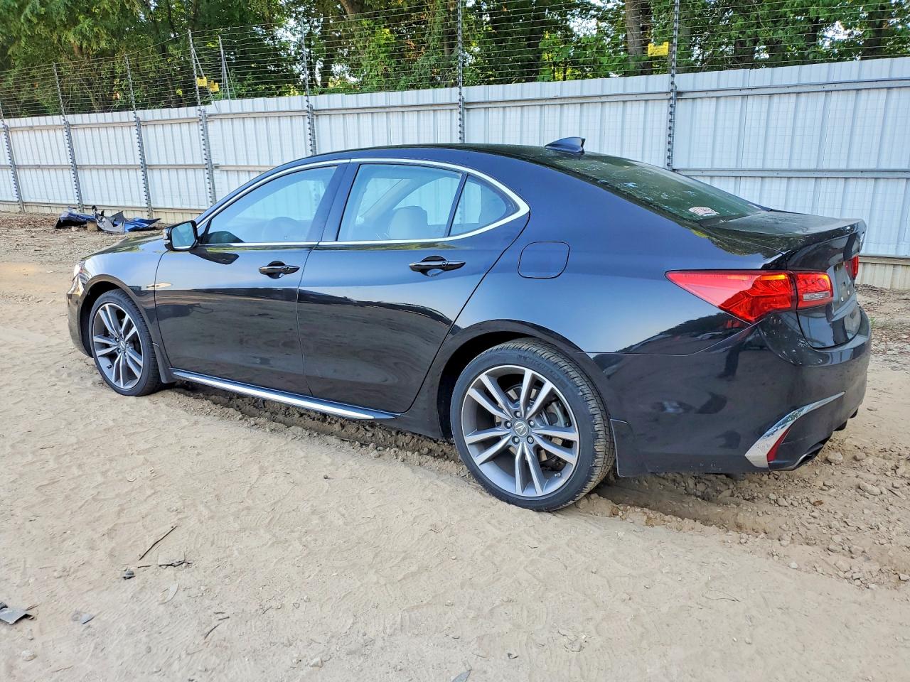 Acura TLX Technology