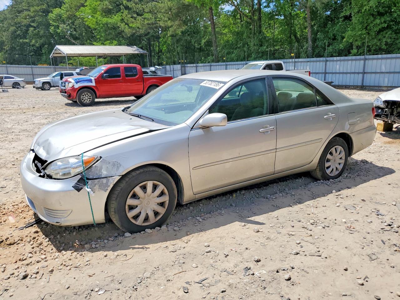 Salvage Toyota Camry Image