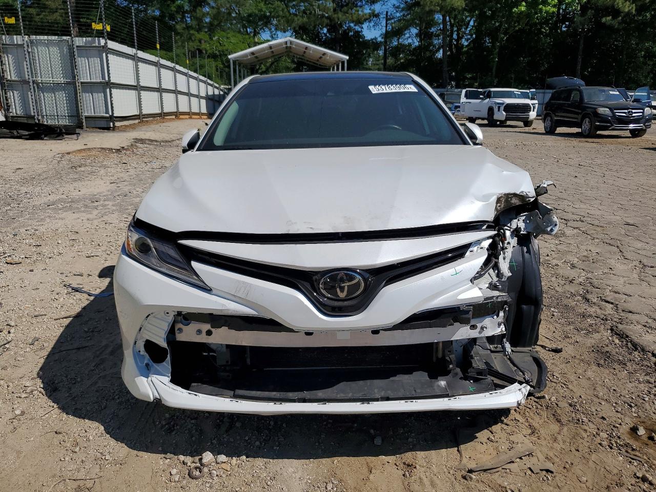 Toyota Camry Xle