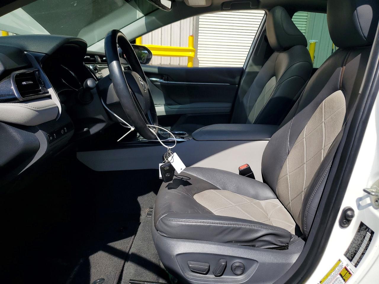 Toyota Camry Xle