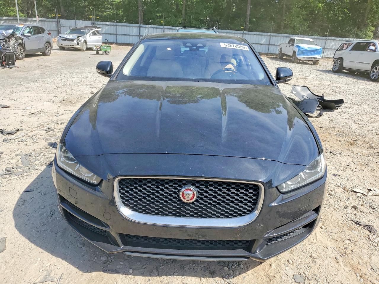 Jaguar XE Premium
