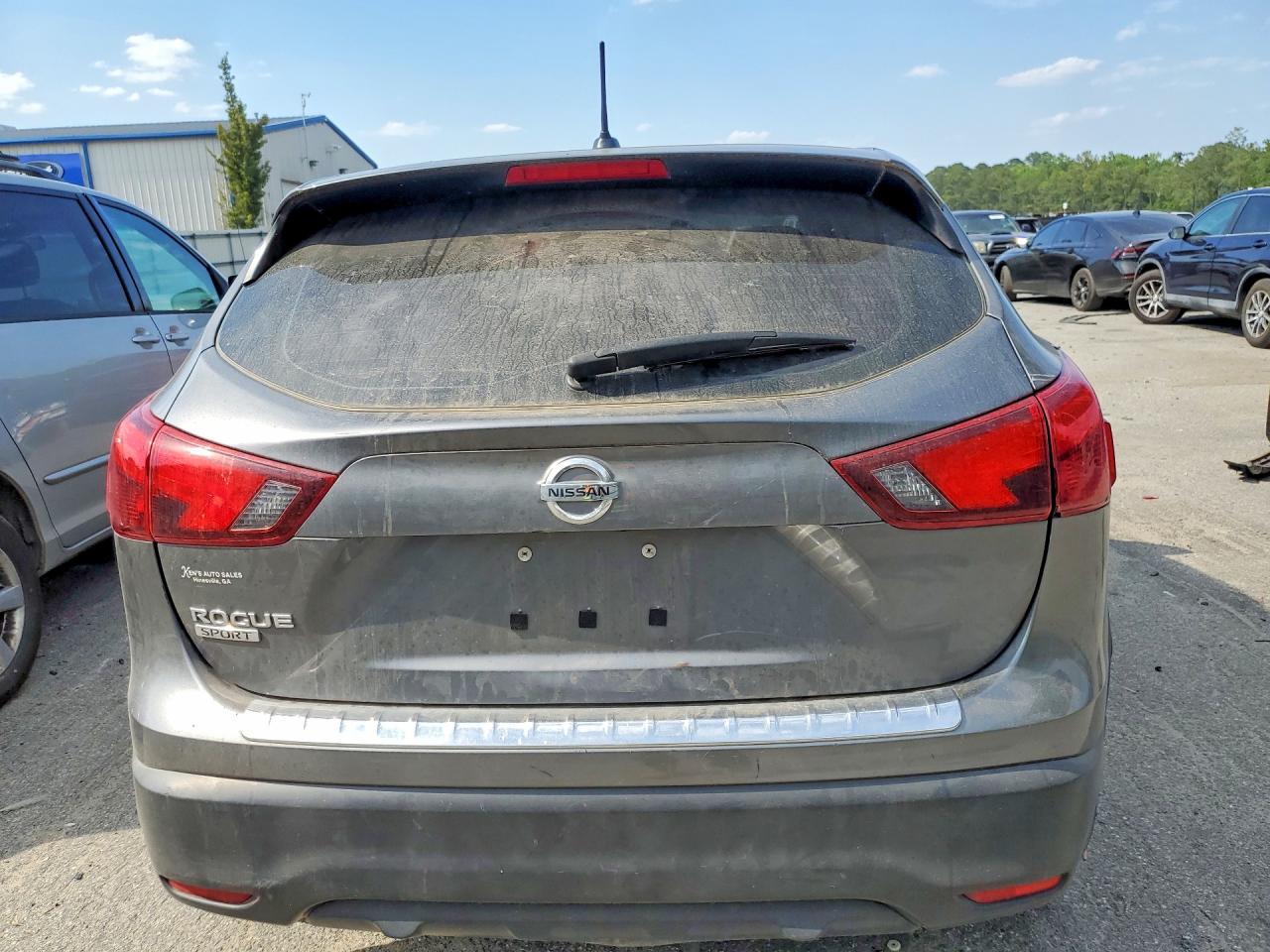 Nissan Rogue S