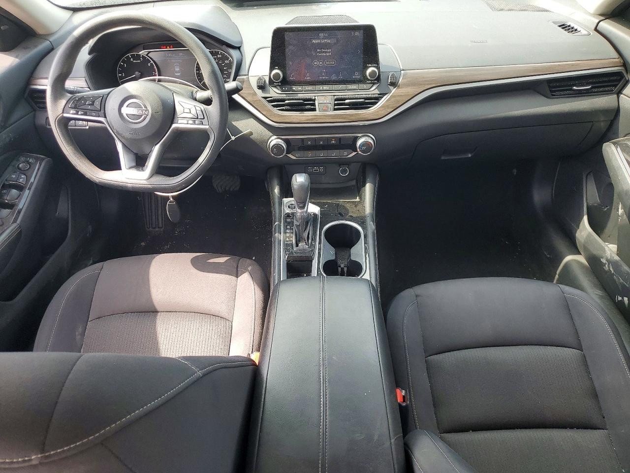 Nissan Altima Sv