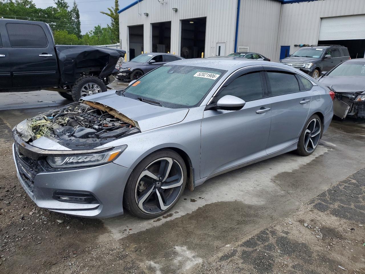 Salvage Honda Accord Image