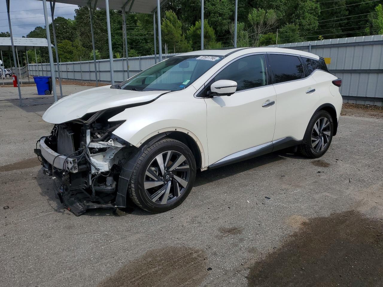 Salvage Nissan Murano Image