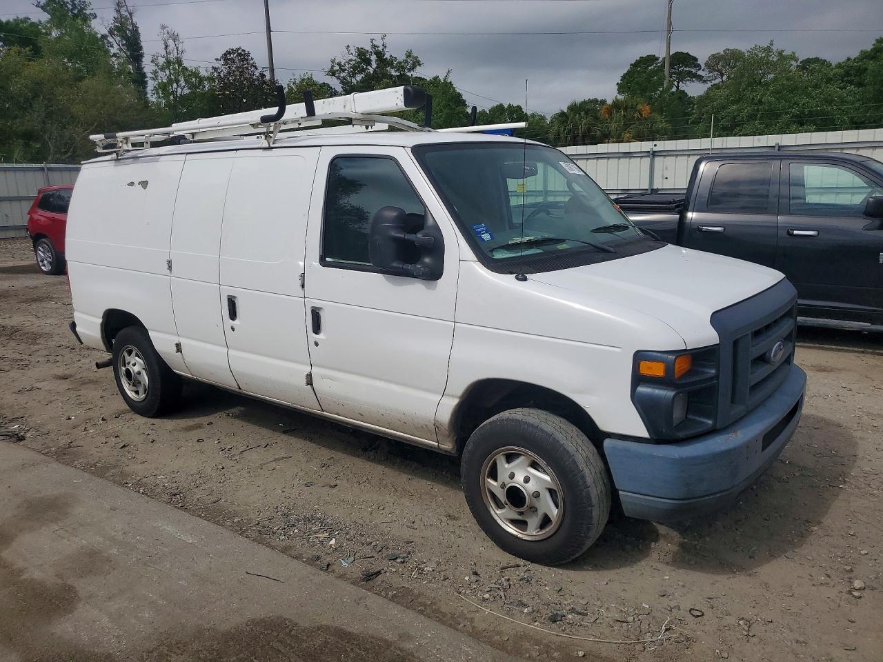 Ford Econoline E150 Van