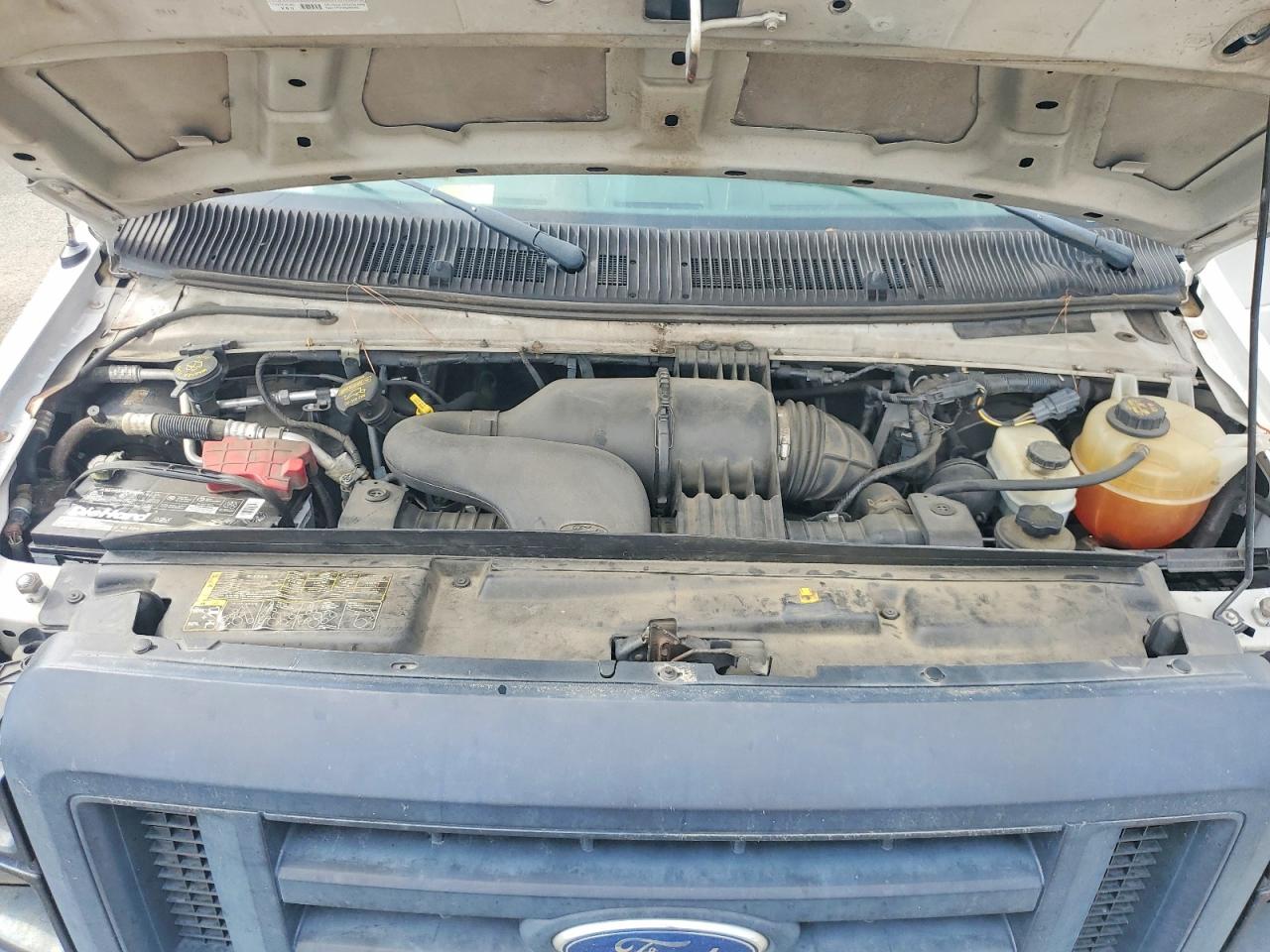 Ford Econoline E150 Van