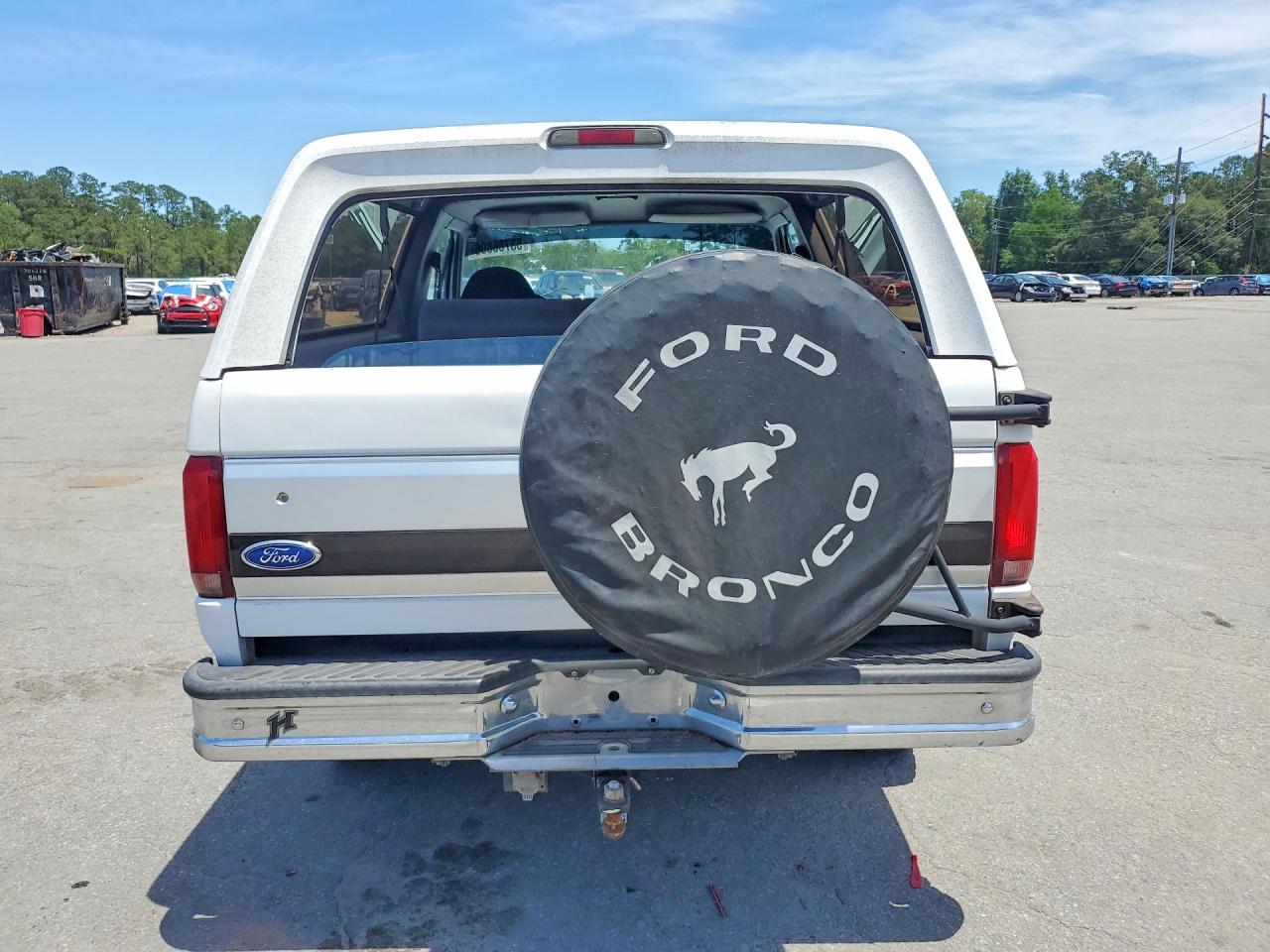 Ford Bronco U100