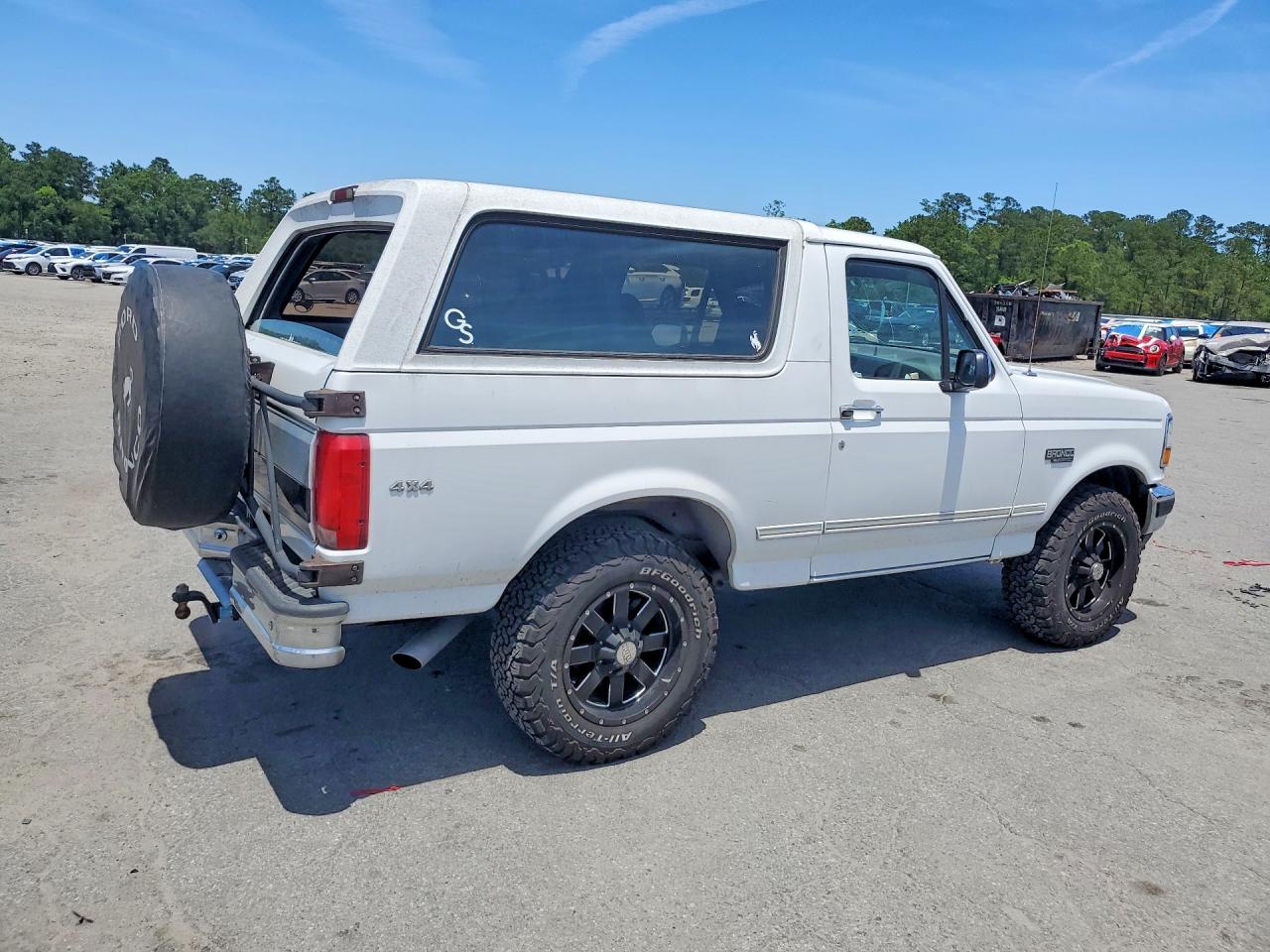 Ford Bronco U100