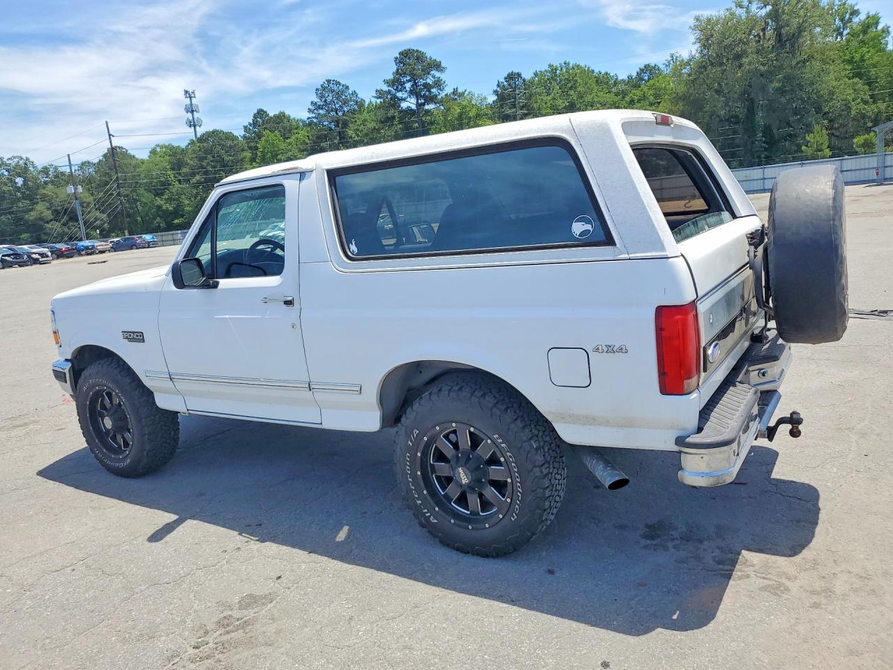 Ford Bronco U100
