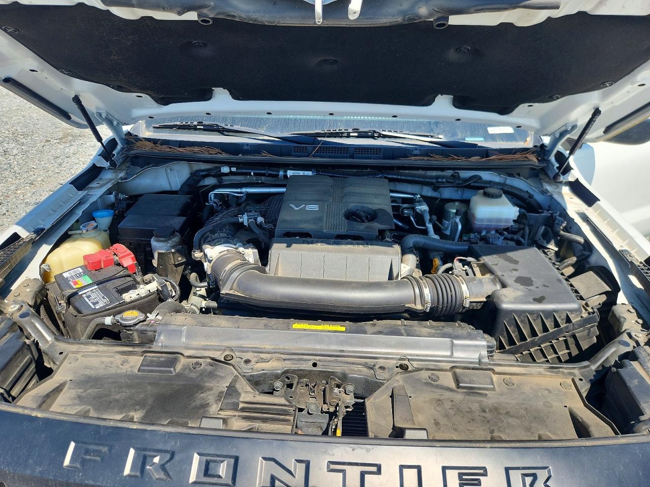 Nissan Frontier S
