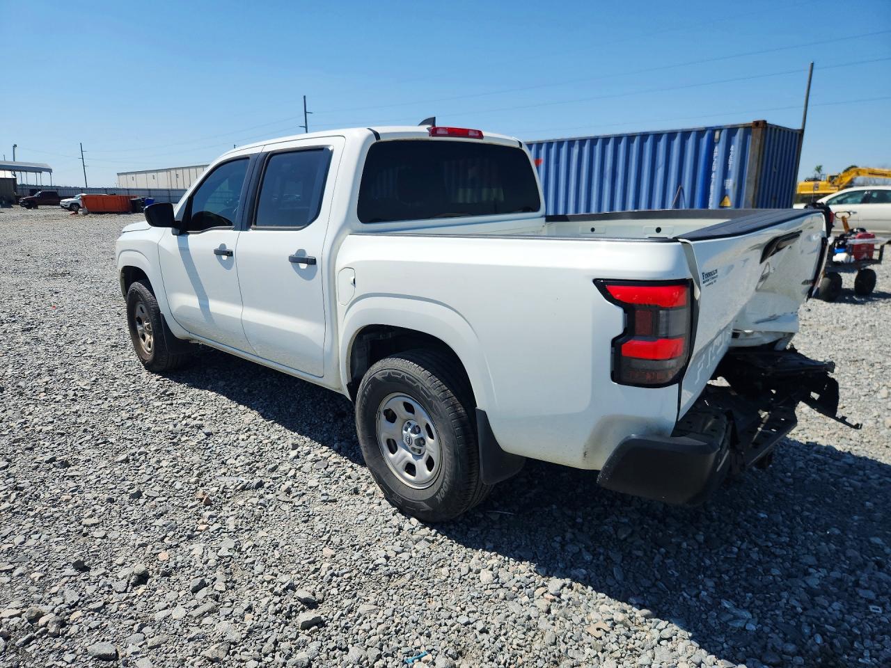 Nissan Frontier S