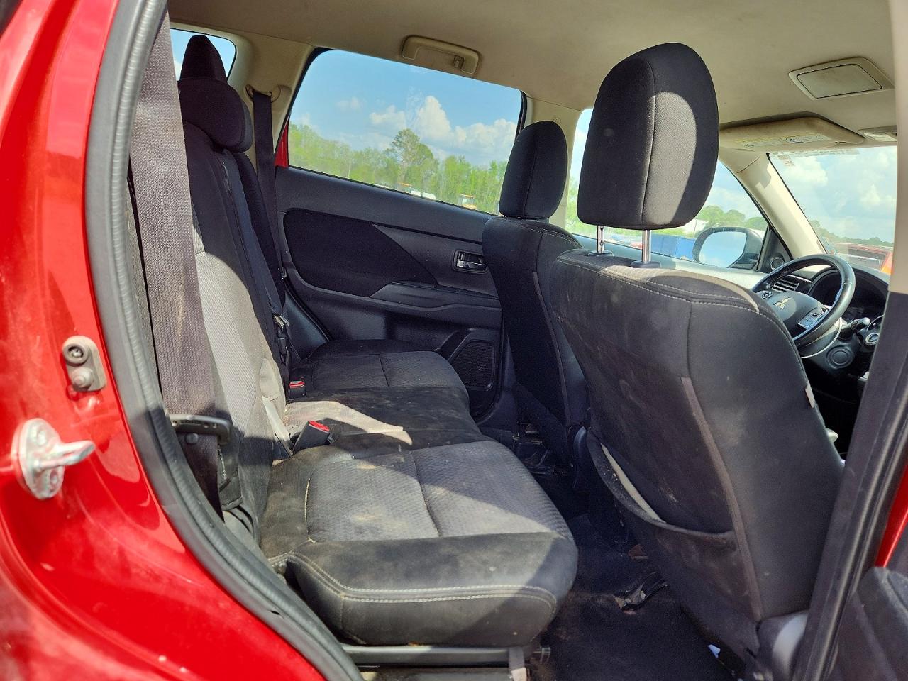 Mitsubishi Outlander Se