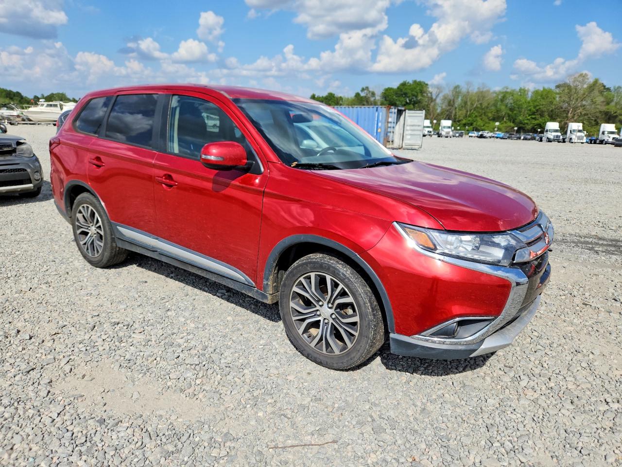 Mitsubishi Outlander Se