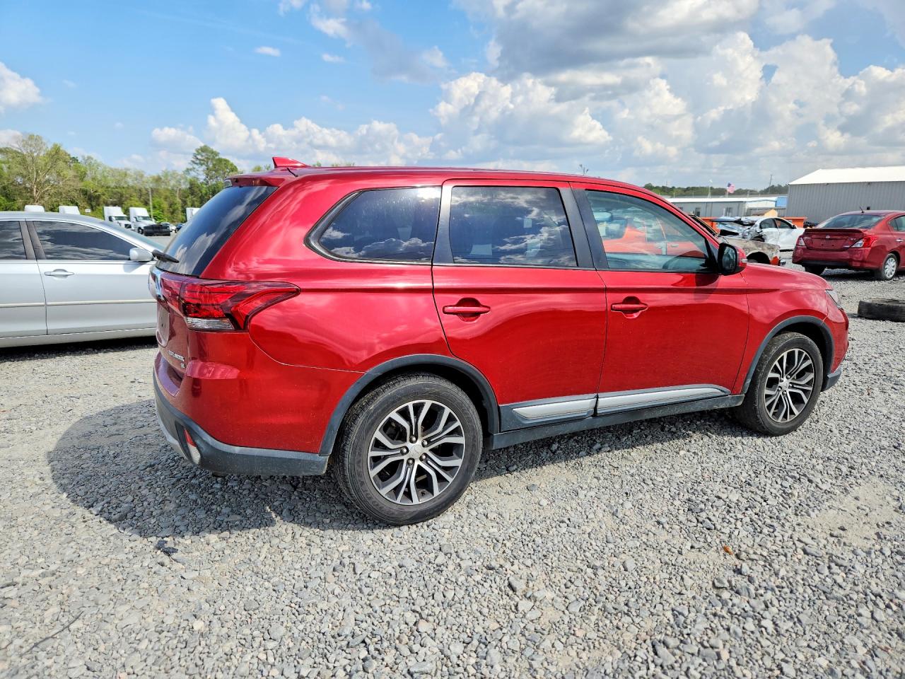 Mitsubishi Outlander Se