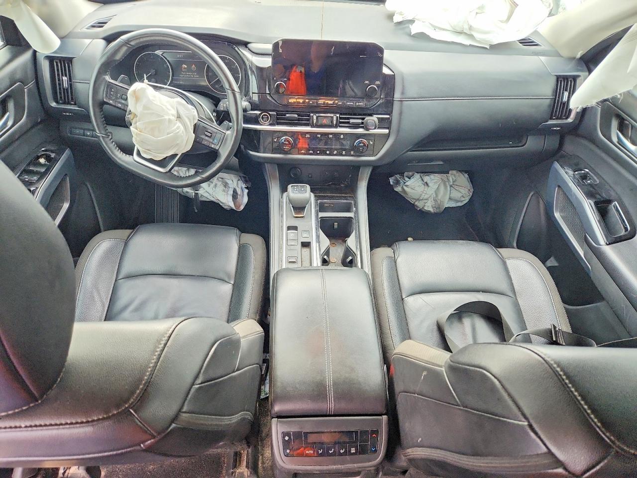Nissan Pathfinder Sl