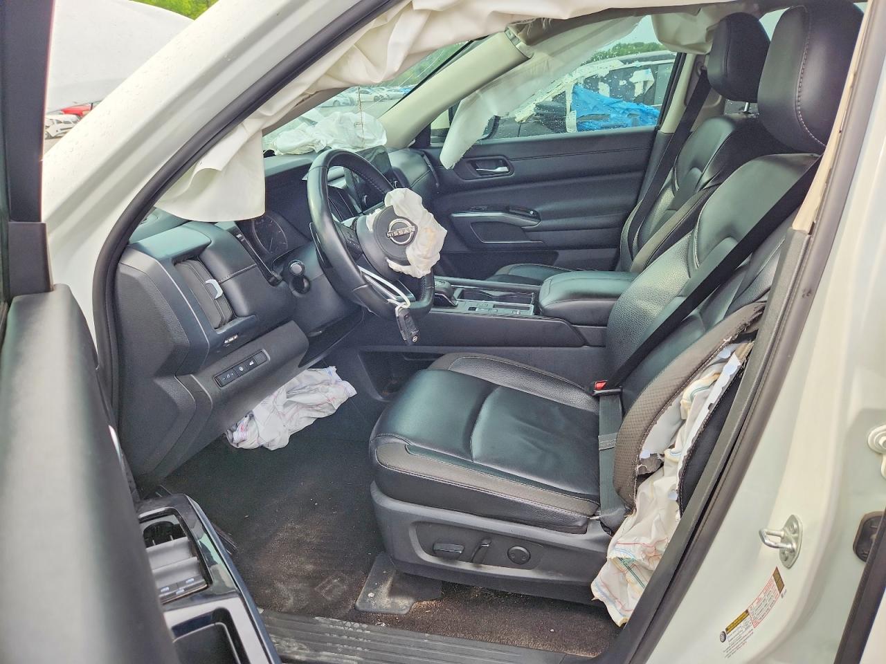 Nissan Pathfinder Sl