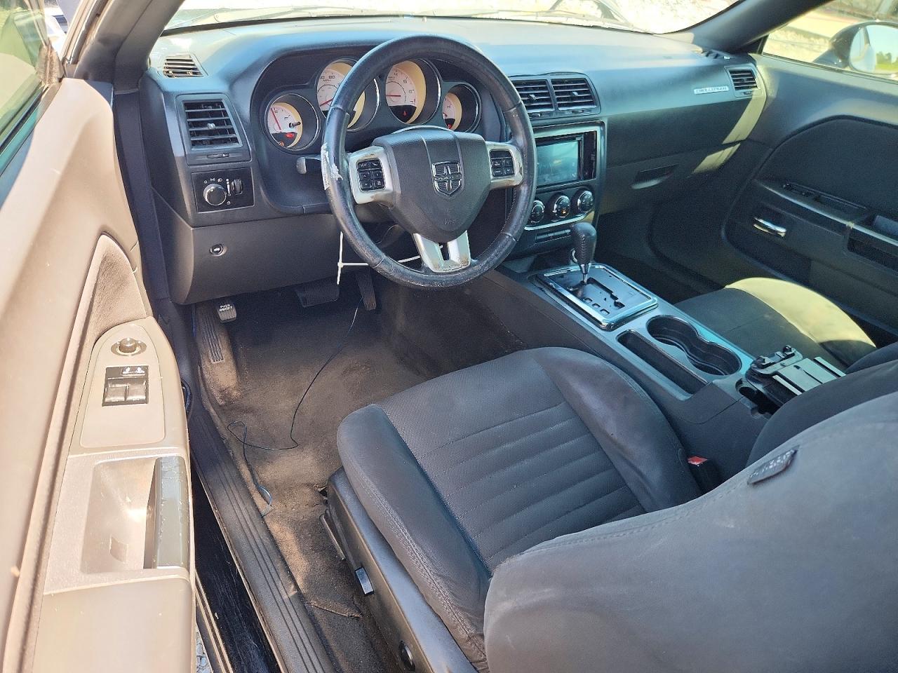 Dodge Challenger Sxt