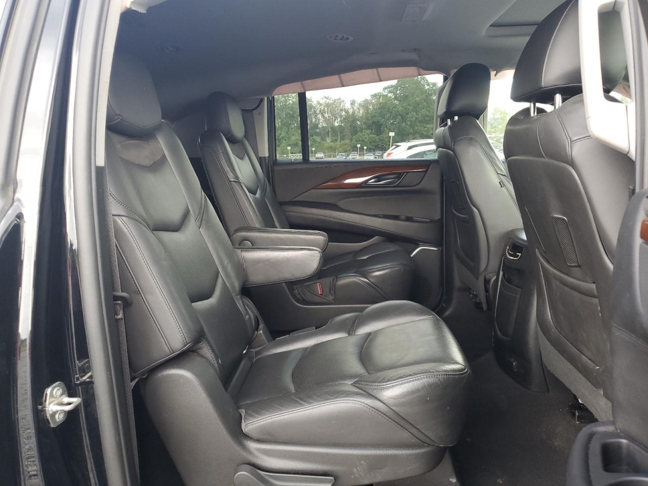Cadillac Escalade Esv Luxury