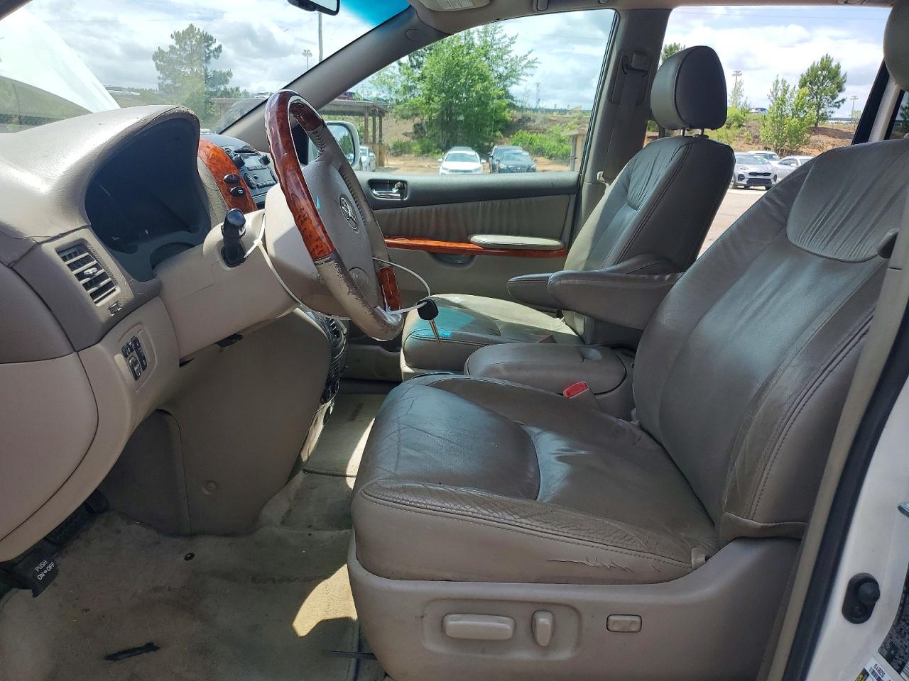 Toyota Sienna Xle Limited 7-passenger