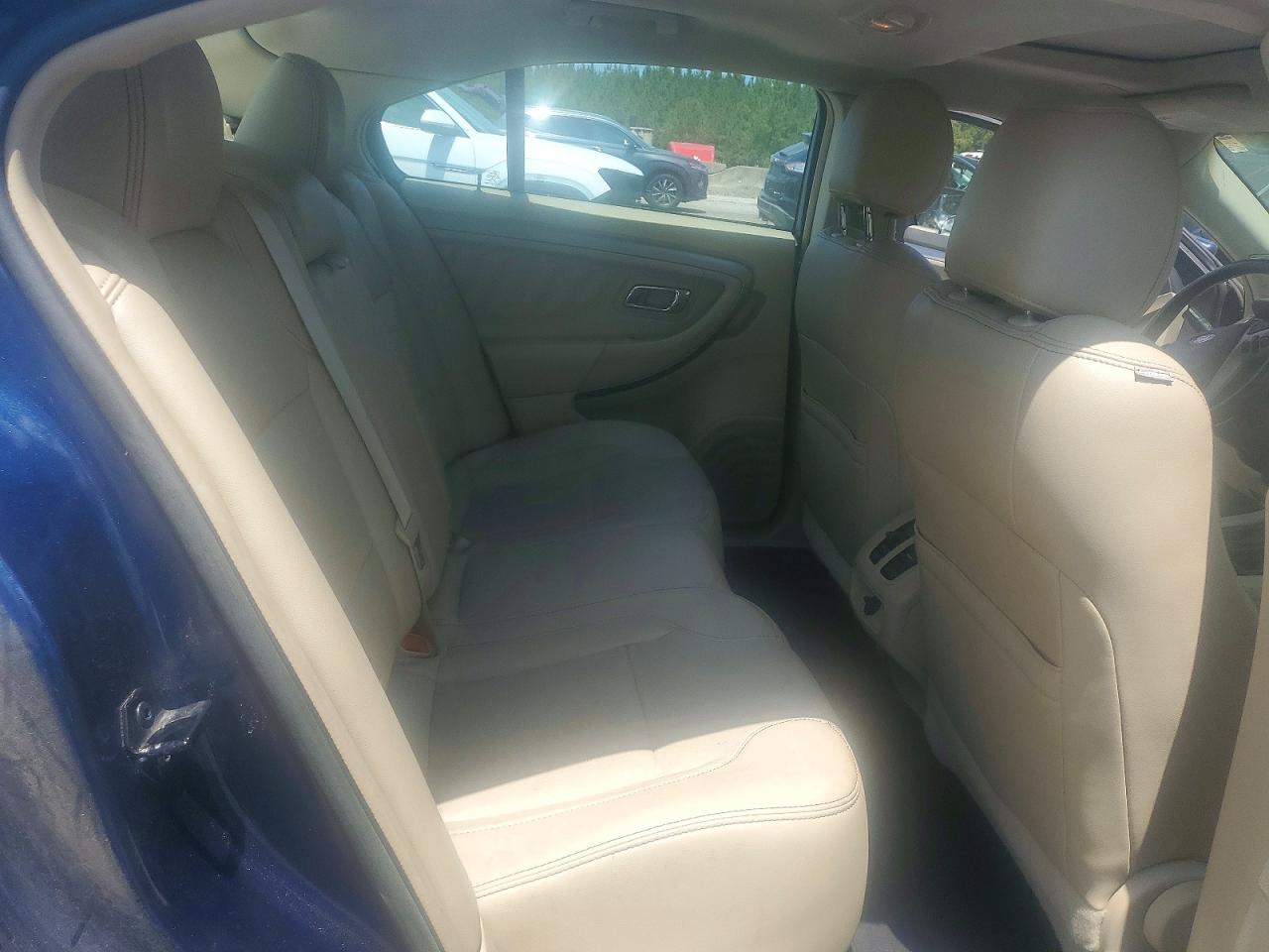 Ford Taurus Sel