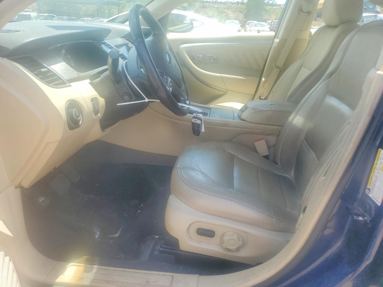 Ford Taurus Sel